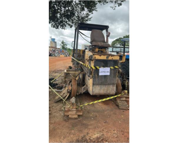 Foto de AMARGOSA/BA - Trator de esteira modelo 7D marca New Holland