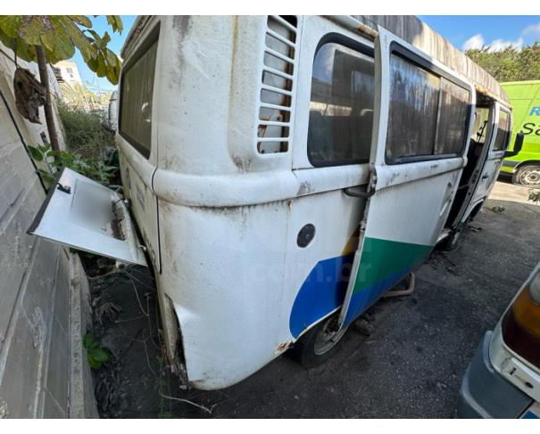 Foto de RIO DAS OSTRAS/RJ - VW KOMBI LOTAÇÃO