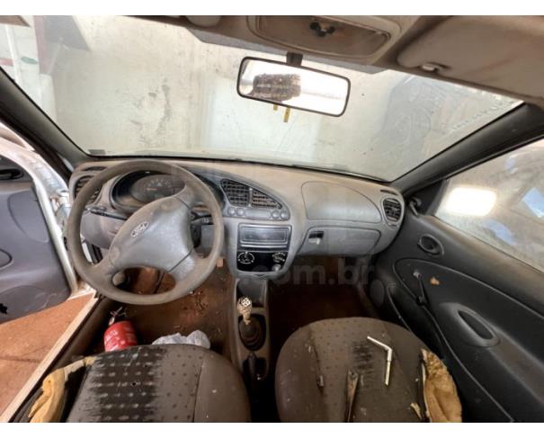 Foto de LAVRAS/MG - FORD COURIER L 1.6 - 2009/2009 -COR : BRANCO