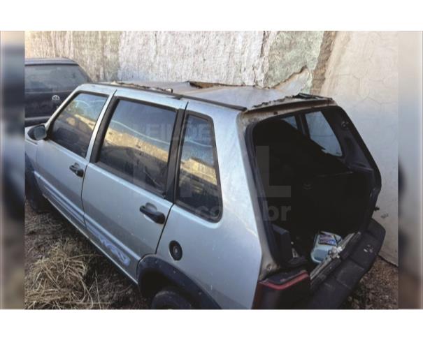 Foto de ARAGUAPAZ/GO - Lote com 04 motos e 1 carro - SUCATAS PARA DESTRUIÇÃO