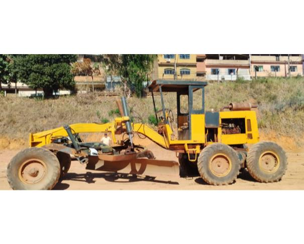 Foto de MURIAÉ  MG PATROL HUBERWACO 130 - ANO APARENTE 1984