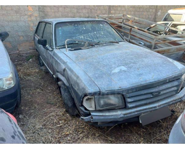 Foto de ARAGUAPAZ/GO - FORD Del Rey Belina GLX - PARA RETIRADA DE PEÇAS