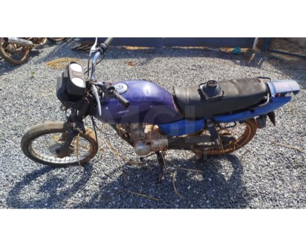 Foto de APARECIDA DE GOIÂNIA/GO - Lote com 08 motos, 08 carros e 02 blocos de motores - SUCATAS PARA DESTRUIÇÃO