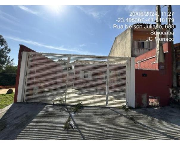 Foto de SOROCABA/SP — Casa com 2 quartos e 2 vagas na garagem no bairro Jardim Wanel Ville IV