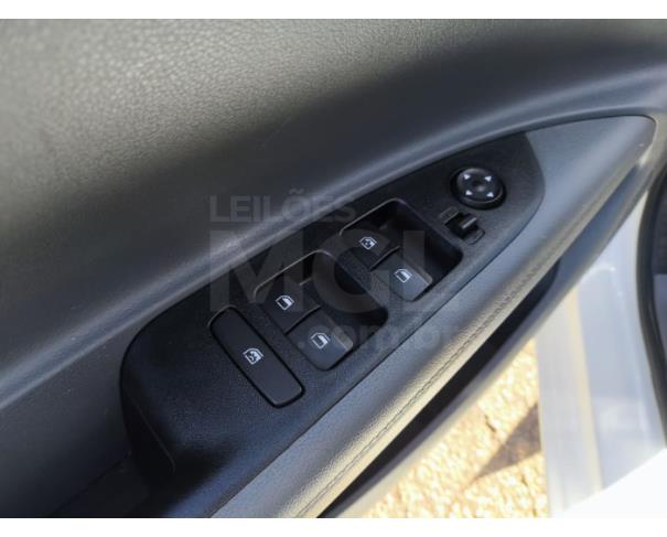 Foto de ITAÚNA/MG- HYUNDAI HB20S 1.0 AUT COMFOR 2023/2024- PA13359