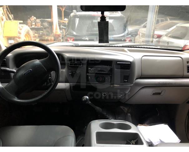 Foto de Itaúna - FORD / F 250 TROPICAL F - Ano 2001/2001 - P72202