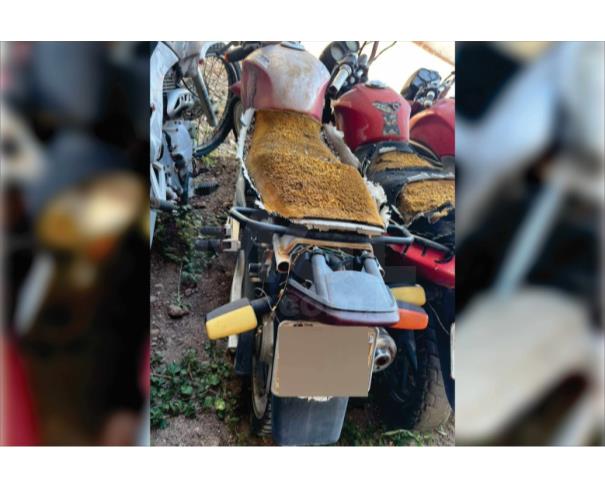 Foto de ARAGUAPAZ/GO - Motocicleta HONDA CBX 250 Twister - CIRCULÁVEL