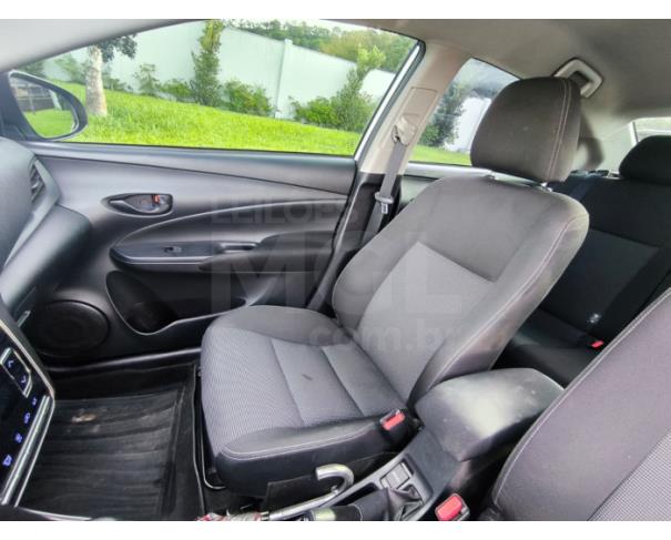 Foto de ITAÚNA/MG- TOYOTA YARIS XL SEDAN 1.5 FLEX 16V 4P AUT. 2024/2025- PA12966