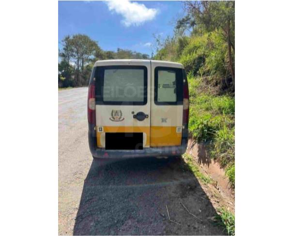 Foto de ALTO RIO DOCE/MG - Fiat/Doblo Rontan amb2, 2010/2010, FLEX 
