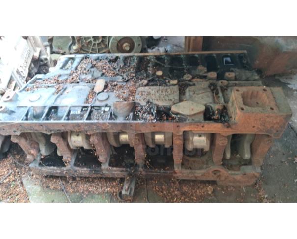 Foto de ITAÚNA MG-BLOCO DE MOTOR MWM 6C COM EIXO VIRA BREQUIM PA10467
