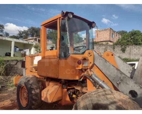 Foto de CONTAGEM/MG - PÁ CARREGADEIRA VOLVO MODELO L500 - PA13036