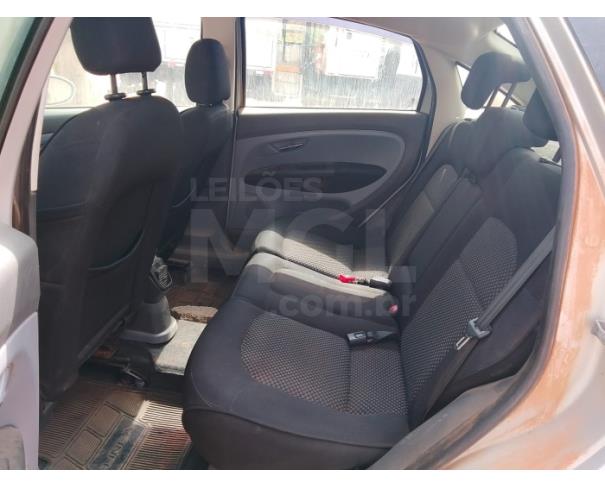 Foto de ERVÁLIA/MG- Fiat Linea Essence 1.8,2013/2013, FLEX