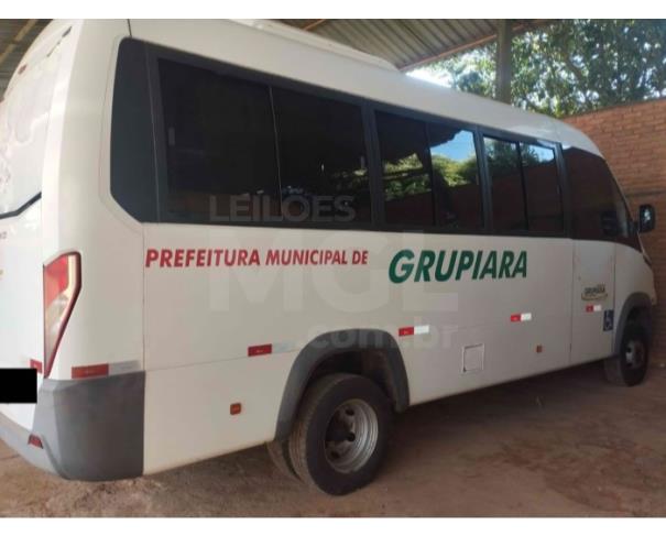 Foto de GRUPIARA/MG - Ônibus Marcopolo Volare Cinco FRM, 2016/2016, DIESEL 