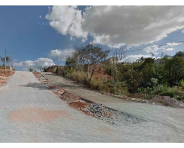 Foto de DIVINÓPOLIS/MG — [Fração ideal de 20% sobre] Lote no Manoel Valinhas