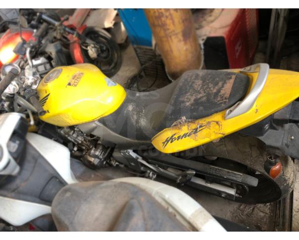 Foto de LOTE 001- MOTOCICLETA HONDA CB 600F HORNET ANO 2005/2005 JB21535