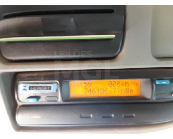 Foto de ITAÚNA MG CAMINHÃO NO CHASSI MERCEDES BENZ ATEGO 2429 - ANO 2012/2012