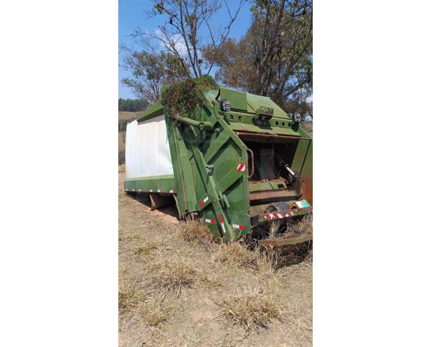 Foto de ITAÚNA/MG-COMPACTADOR DE LIXO-USIMECA