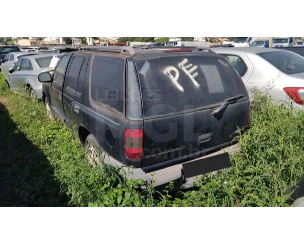 Foto de ITAÚNA/MG - CIRCULÁVEL - GM BLAZER EXECUTIVE - 2003/2003