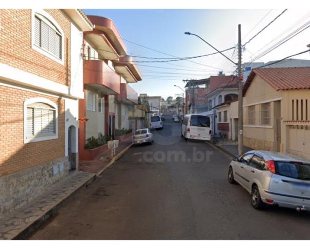 Foto de ALFENAS/MG — Lote urbano com 165,00m² no Centro