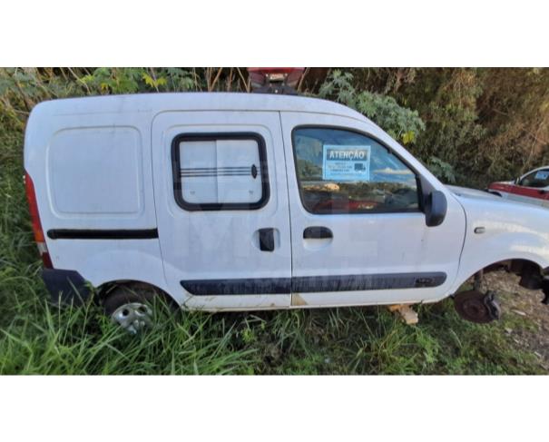 Foto de CAXAMBU/MG - Renault Kangoo Rontan Ambulância, 2013/2014, FLEX 