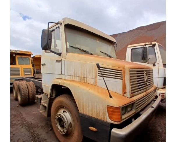 Foto de ITABIRITO/MG - CAMINHÃO - MERCEDES-BENZ LK 2635 6X4 - ANO: 1998 - HORAS: 13.310 - PA
