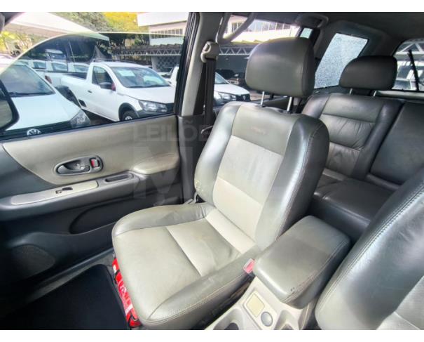 Foto de ITAÚNA/MG- MITSUBISHI PAJERO SPORT  HPE 2.8 4X4 DIESEL AUT. 2004/2005- PA12564