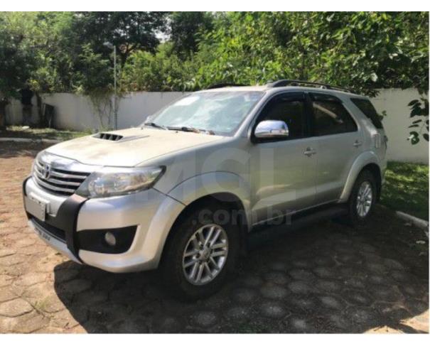 Foto de GOVERNADOR VALADARES/MG - TOYOTA HILUX SW4 SRV 4X4