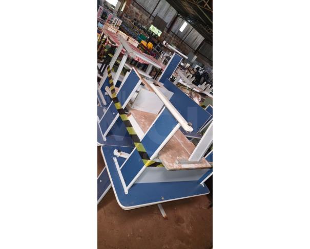Foto de PONTES GESTAL/SP - Cadeiras infantis coloridas, Mesas diversas – escrivaninha, mesa para impressora, mesa de formica, Carteiras escolares, Cadeiras escolares infantis