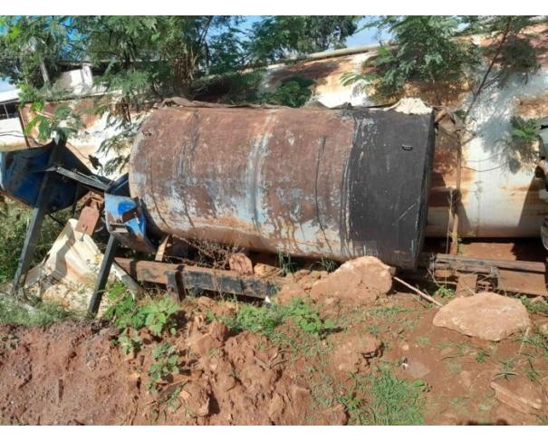 Foto de ELDORADO/MG - Tanques de caminhão Pipa (4,6 e 15 Mil litros)
