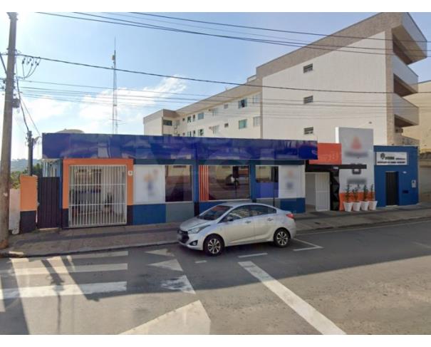 Foto de ALFENAS/MG — [Fração ideal de 19,5% sobre] terreno e benfeitorias no Bairro Cruz Preta