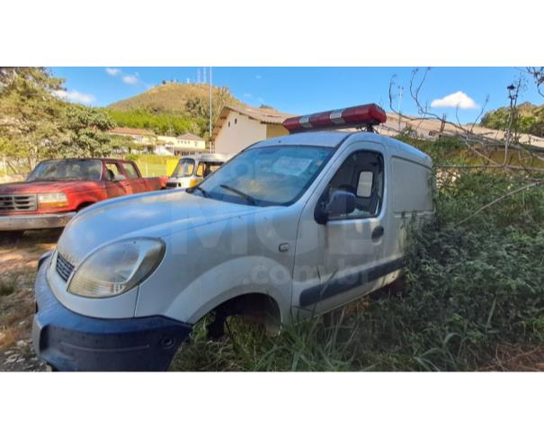 Foto de CAXAMBU/MG - Renault Kangoo Rontan Ambulância, 2013/2014, FLEX 