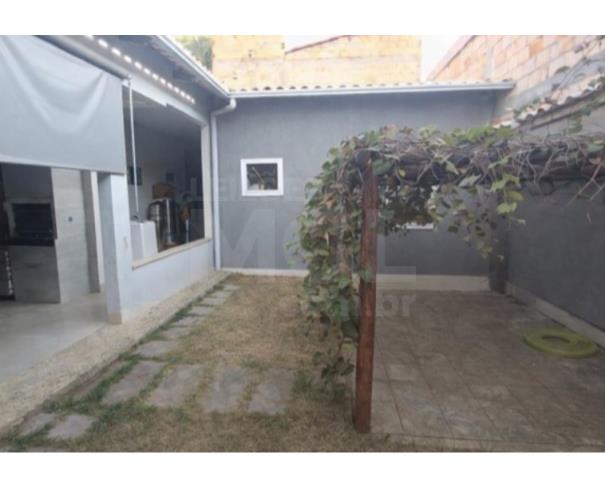 Foto de PIRAPORA/MG – Casa e seu respectivo lote com a área de 360,00m², situado no bairro São João Batista