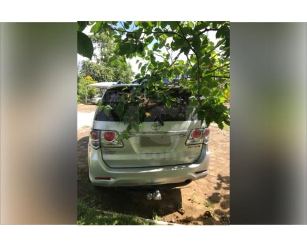 Foto de GOVERNADOR VALADARES/MG - TOYOTA HILUX SW4 SRV 4X4