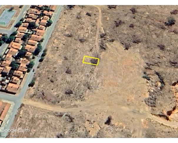 Foto de SÃO FRANCISCO/MG — Lote com 200 m² no Bairro João Aguiar (Lote 07 da quadra 09)