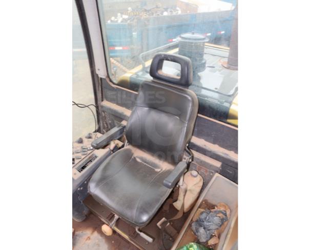 Foto de DIVINO/MG - Motoniveladora New Holland, modelo 140B.