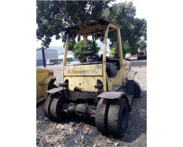 Foto de ITAÚNA/MG- 03 EMPILHADEIRAS SENDO 03 DA MARCA YALE, COM CAPACIDADE DE 7,0 TONELADAS CADA 