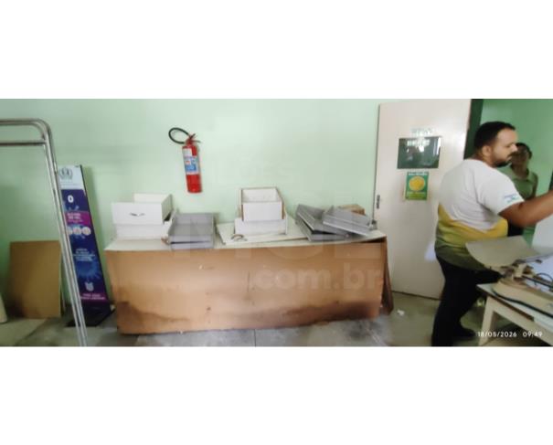 Foto de SENADOR POMPEU/CE - Lote de Geladeiras, Mesas, Ventiladores e entre outros