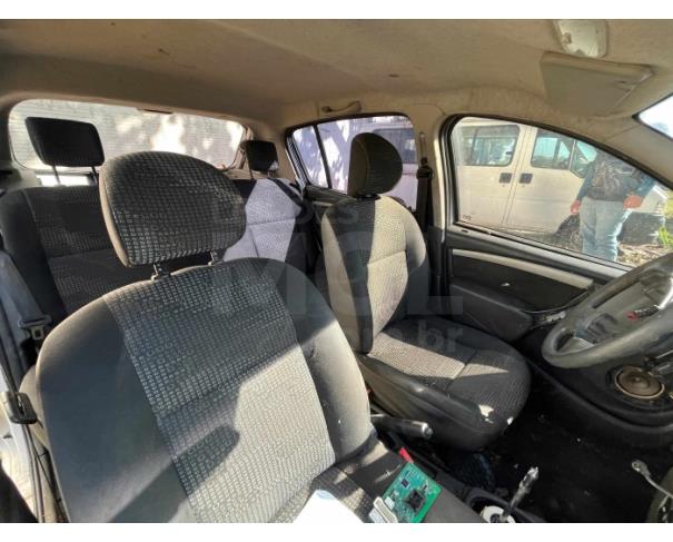 Foto de RIO DE JANEIRO/RJ- VTP AUTOMÓVEL EMP GE SANDERO 1.6 EXP 05PSG 4X2 RENAULT 2011