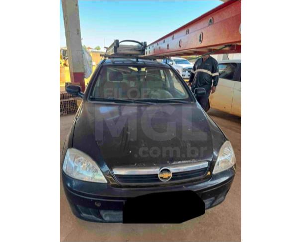 Foto de TEIXEIRÓPOLIS/GO - Chevrolet Corsa Hatch Max, 2010/2011, FLEX, PRETA 