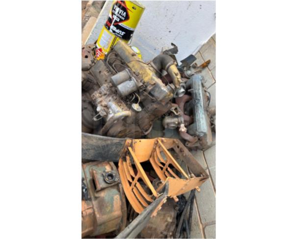Foto de MATEUS LEME/MG - Lote de sucata de peças e motores