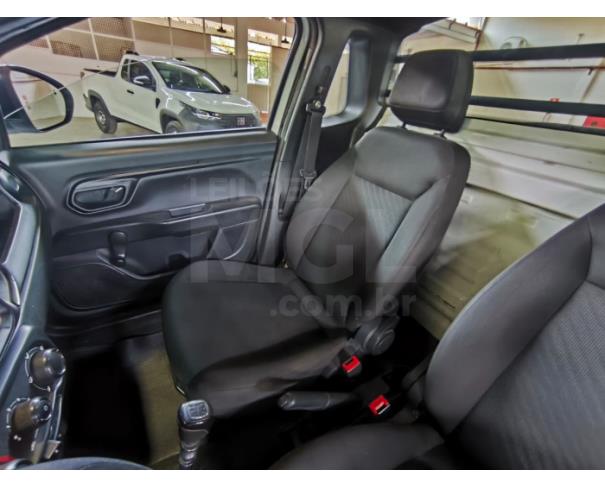 Foto de ITAÚNA/MG- FIAT STRADA ENDURANCE CS 2022/2022- PA13502