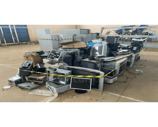 Foto de RESTINGA SÊCA/RS - Sucatas - Eletroeletrônicos e material de informática