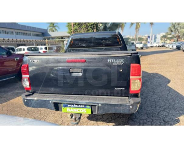 Foto de ITAÚNA/MG - CAMINHONETE TOYOTA/HILUX CABINE DUPLA 4X4 SRV ANO 2008/2009 - SC1101