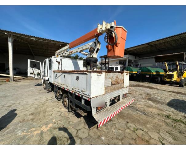 Foto de Marataízes/ES- Caminhão- Agrale 6500, com cesto aéreo e carroceira operacional, marca IMAP- 2013/2013