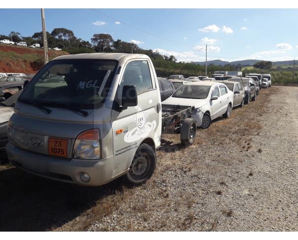 Foto de ITAÚNA/MG - CARGA / CAMINHONETE/HYUNDAI/HR HDB