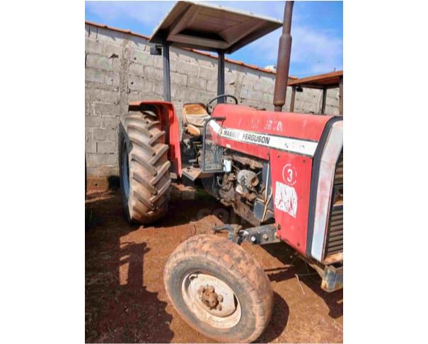 Foto de PARAGUAÇU/MG - Trator Agrícola Massey Ferguson, modelo 275