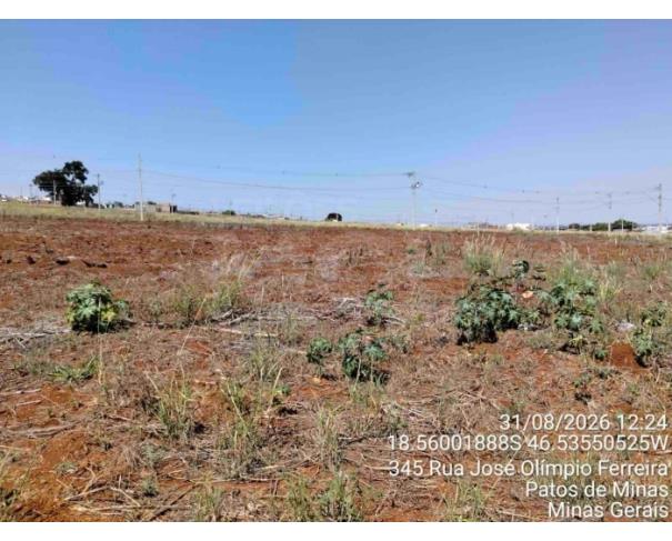 Foto de PATOS DE MINAS/MG - Lote urbano com área de 6.004,77 m², localizado na Rua José Olímpio Ferreira, bairro Residencial Sorriso 