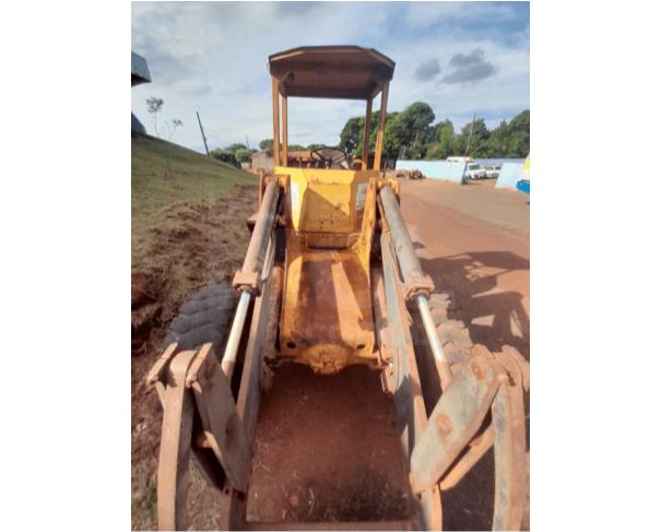 Foto de ELDORADO/MS -  Pá carregadeira Michigan, modelo 55c amarela