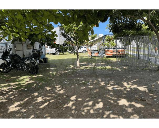 Foto de FLORIANÓPOLIS/SC - Terreno com 15.379,61m² ao lado Igreja Nª Sª de Guadalupe em Canasvieiras