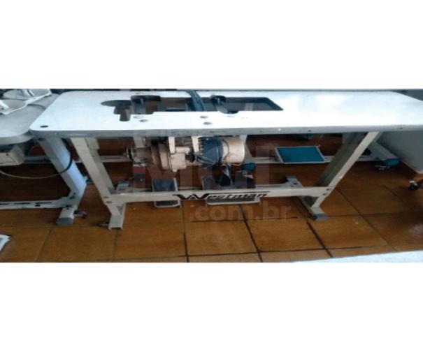 Foto de ITAÚNA/MG - Gabinete para máquina de costura